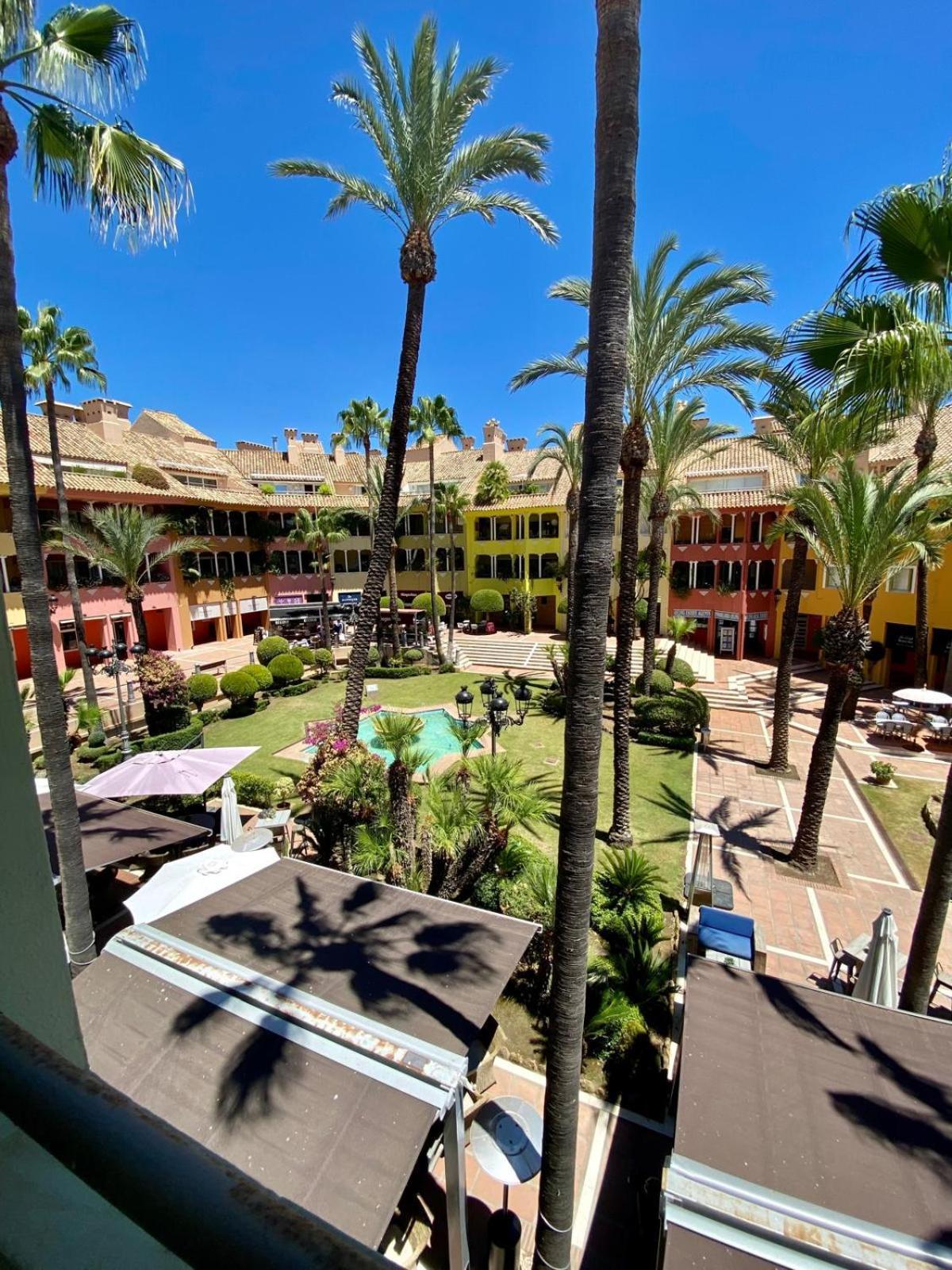 סן רוקה Apartment Sotogrande מראה חיצוני תמונה