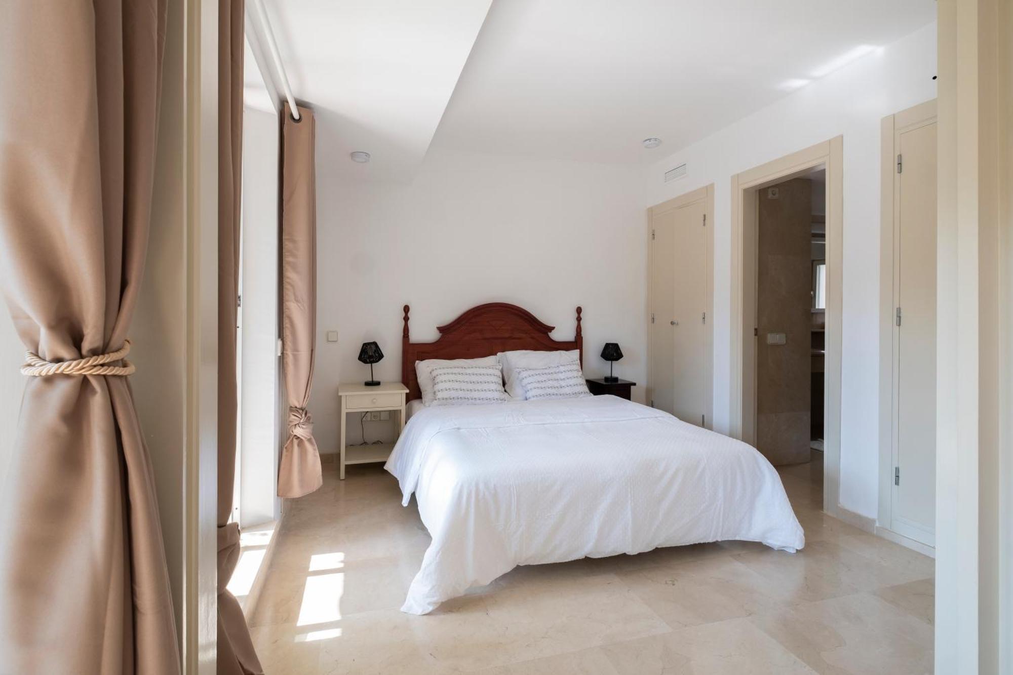 סן רוקה Apartment Sotogrande מראה חיצוני תמונה